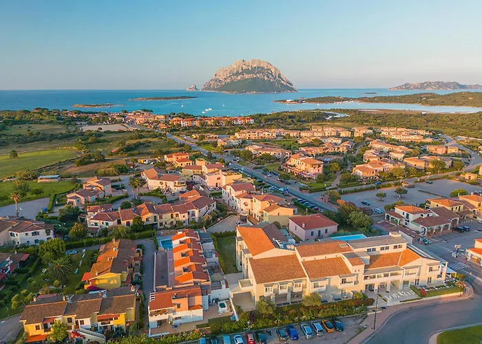 Apartmanhotel With Panoramic Swimming Pool In Just 850 Mt From The Sea