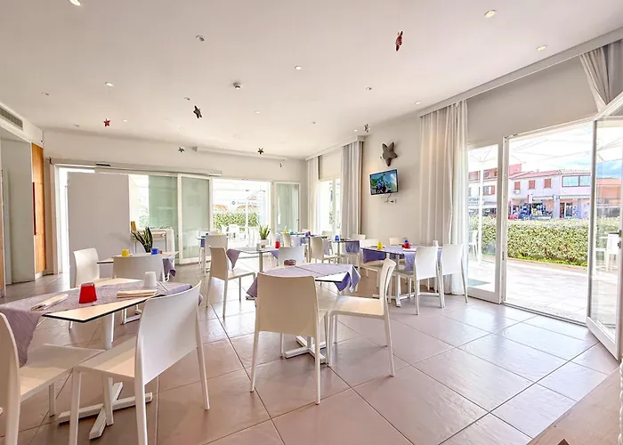 With Panoramic Swimming Pool In Just 850 Mt From The Sea 3*