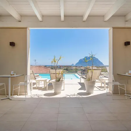 With Panoramic Swimming Pool In Just 850 Mt From The Sea 3* Порто-Сан-Паоло